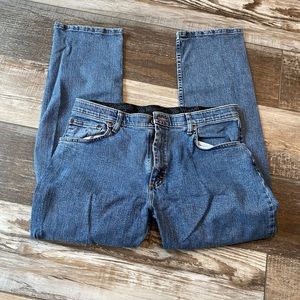 Wrangler mens blue jeans. Regular fit. 36x30